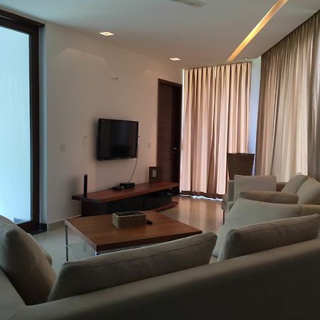 Calem Grove Hotel Candolim Exterior photo