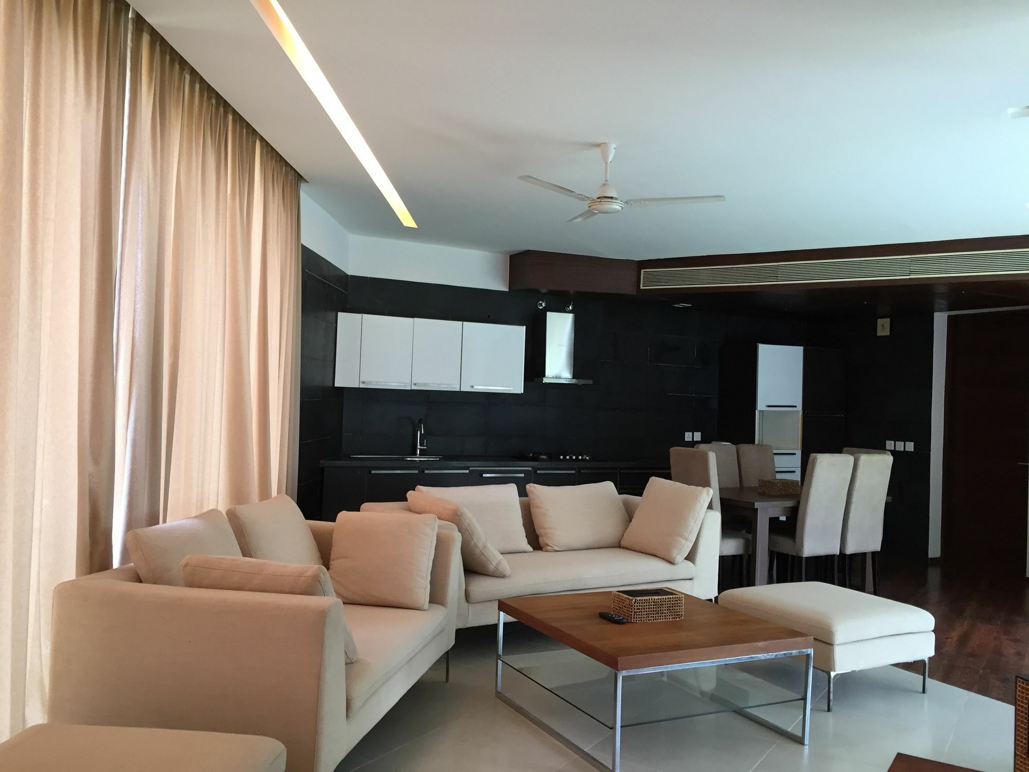 Calem Grove Hotel Candolim Exterior photo