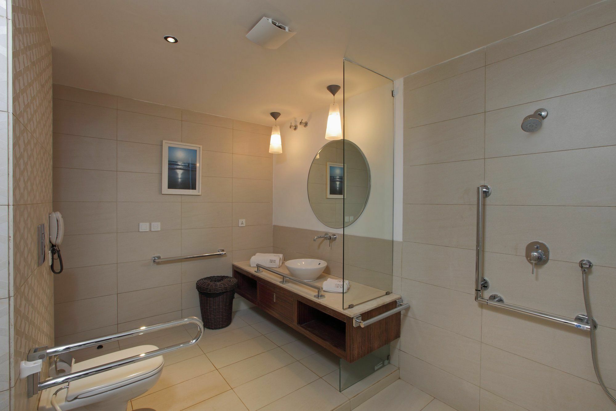 Calem Grove Hotel Candolim Exterior photo