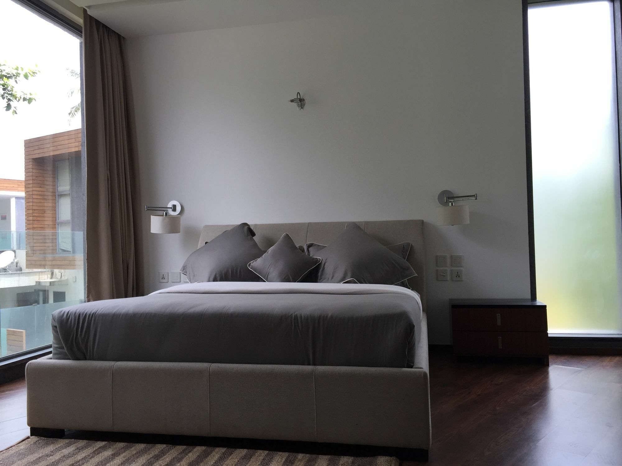 Calem Grove Hotel Candolim Exterior photo