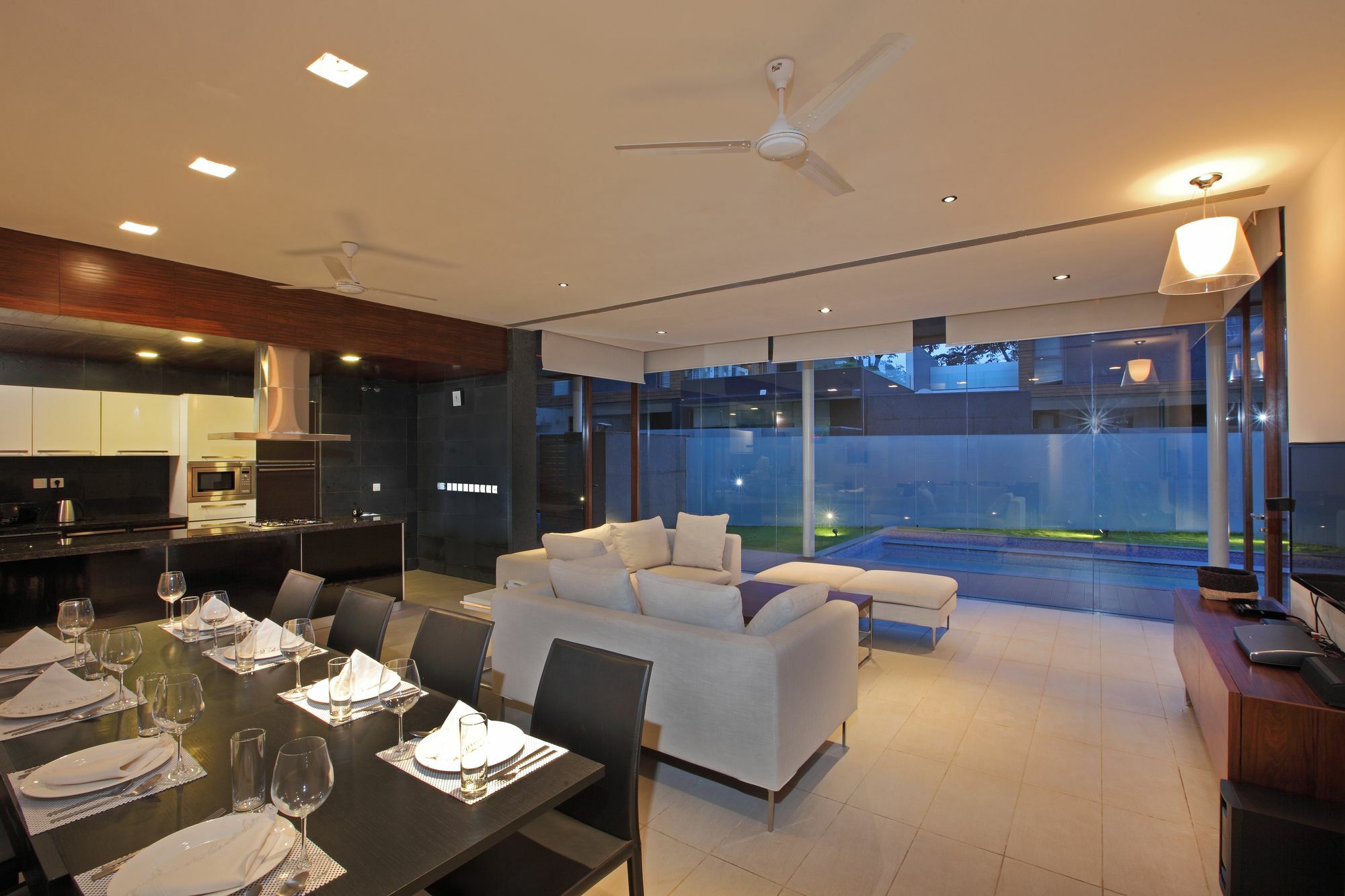 Calem Grove Hotel Candolim Exterior photo